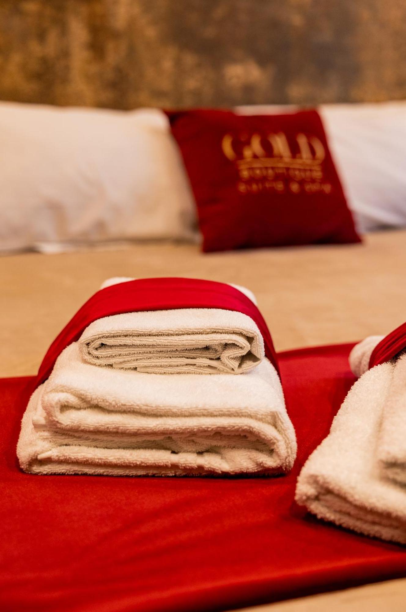 Gold Suite&Spa Palermo Exterior foto